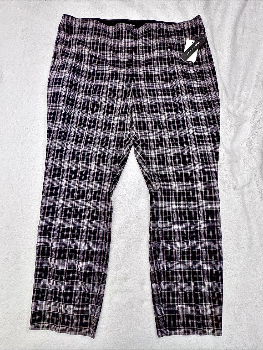 Violets & Roses Plaid Straight Leg Pants in Black & White Size 18W NWT